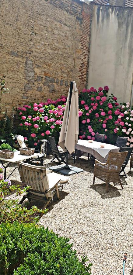 Tres Bel Appartement Dijonnais Place Wilson Gutembert エクステリア 写真