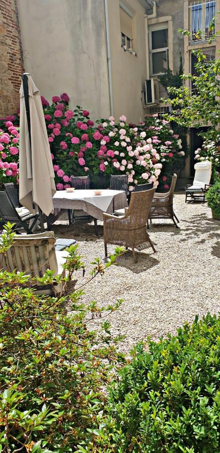 Tres Bel Appartement Dijonnais Place Wilson Gutembert エクステリア 写真