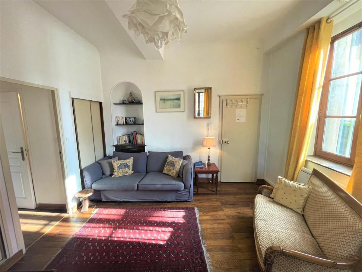 Tres Bel Appartement Dijonnais Place Wilson Gutembert エクステリア 写真